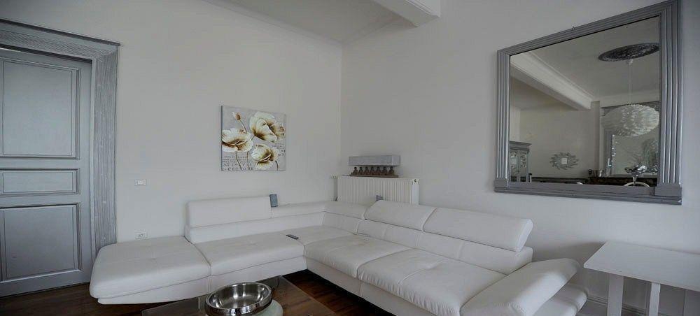 Le Chateau D'orleix Guest house Orleix